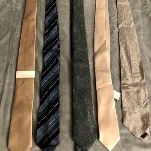 Never worn (5) Men’s Designer Ties